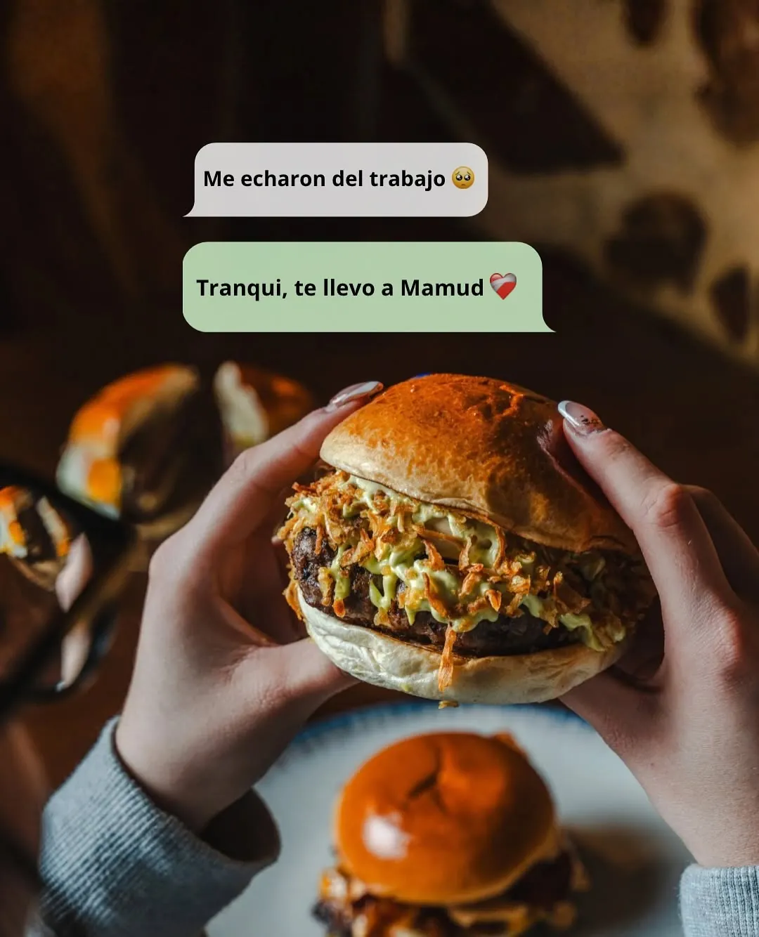 Chat: «Me echaron del trabajo» — «Tranqui, te llevo a Mamud»